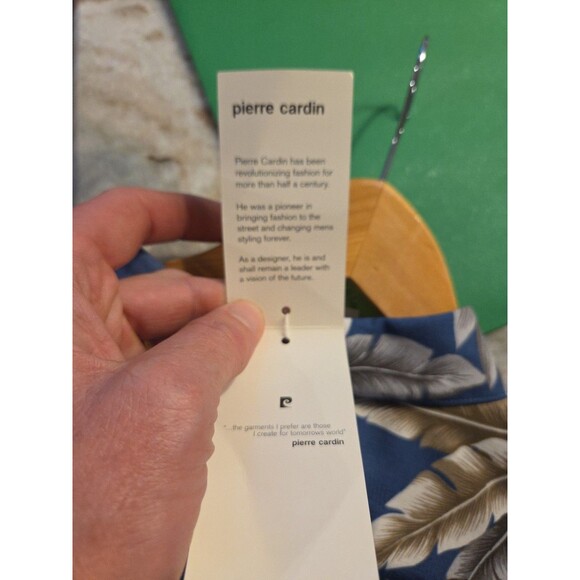 #76 Pierre Cardin Tropical  Hawaiian Button Shirt Size XL NEW WITH TAGS ! blue - Picture 5 of 6